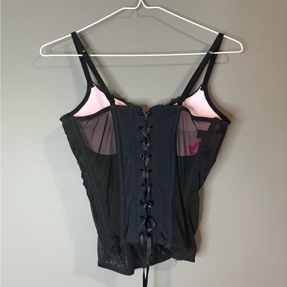 La Senza size small Elegant Black Lace corset style Bustier eye hook up front - Picture 6 of 7